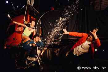 Een show vol rampspoed, halfnaakte waaghalzen en een zelfrijdende aquariumfiets: dit zijn onze 10 tips voor Theater op de Markt