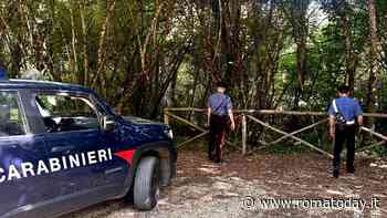 Sequestrato e picchiato dai pusher, poi gli spari. La vittima scappa e chiede aiuto