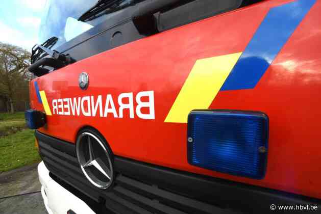 Brandende isolatie vernielt gevel nieuwbouw in Beverlo