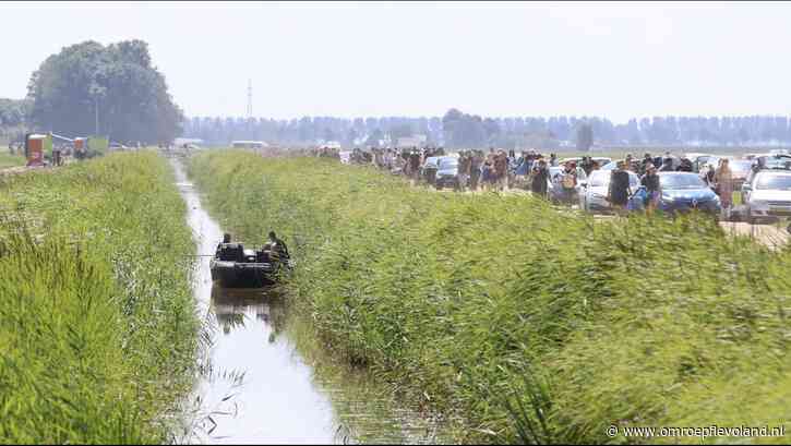 Kraggenburg - Politie zoekt voor derde dag op rij in Kraggenburg naar vermiste festivalganger