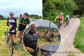 Eerst fietsen en dan ribbetjes op Bar Baraque: na voorgaand succes een tweede editie van gravelride Oep A Bakkes