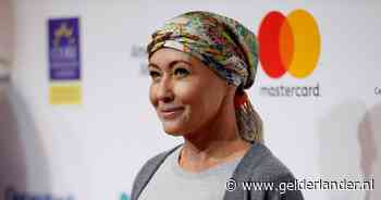 Oncoloog blikt terug op laatste uren van Shannen Doherty: ‘Ze was nog niet klaar om te gaan’