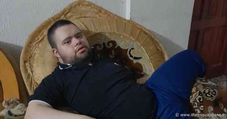 “Fatto sbranare dai cani e lasciato morire da solo”: la madre di un ragazzo Down di Gaza racconta come è stato ucciso da soldati d’Israele