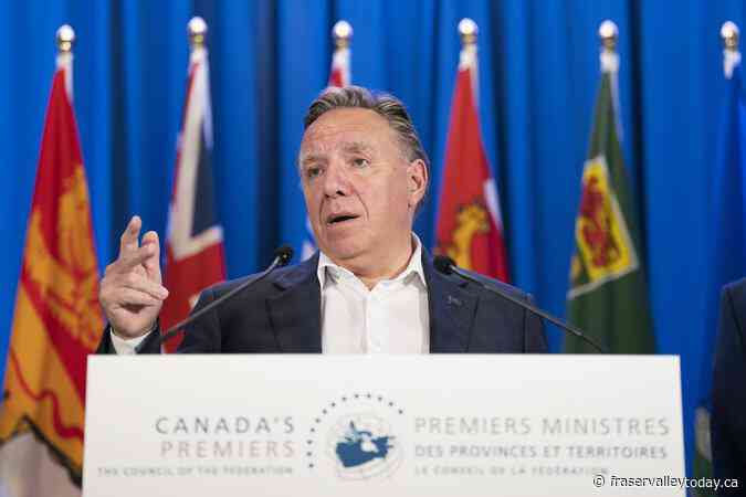 Manitoba, N.L., only provinces to offer publicly to take asylum seekers from Quebec