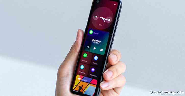 A long-delayed hands-on with Essential’s skinny Android phone