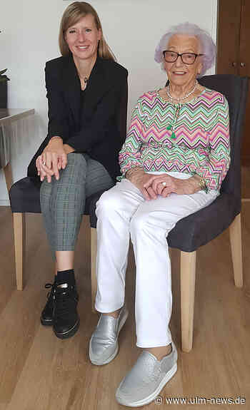 Elisabeth Eckhardt aus Neu-Ulm feiert ihren 100. Geburtstag