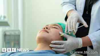 Cosmetic surgery provider collapses