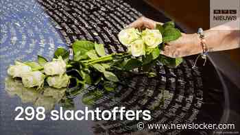 MH17 herdacht: nabestaanden lezen namen geliefden voor