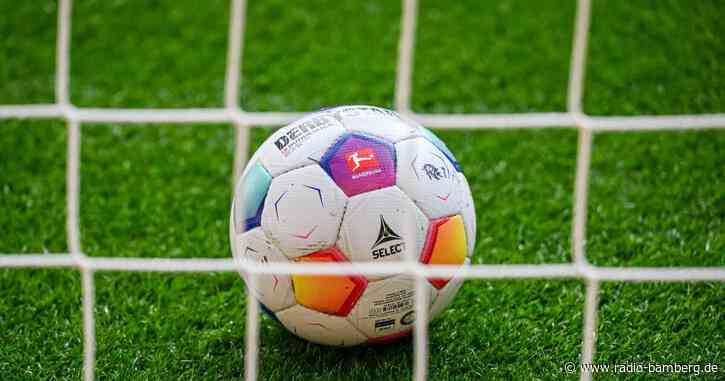 FC Augsburg gibt Verteidiger-Talent langfristigen Vertrag