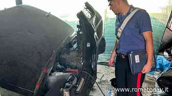 La centrale dove venivano smontate le auto rubate a Roma