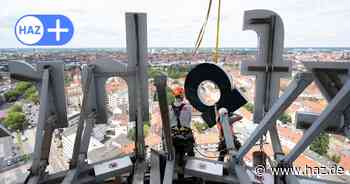 Telemoritz Hannover: VWN-Zeichen vom Turm runter - warum der Kran trotzdem bleibt