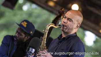 Rückkehr zur Lässigkeit: Walter Smith III. beim Augsburger Jazzsommer