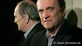 Comedian Bob Newhart, deadpan master of sitcoms and telephone monologues, dies at 94