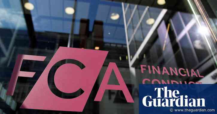 UK banks told to treat politicians more fairly after Farage debanking row