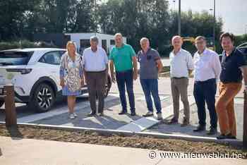 Nieuwe parking moet parkeerdruk in centrum verlagen: “Verkeersveilige zoen- en vroemzone”
