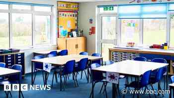 Fines for kids skipping school to go up by a third