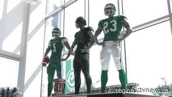 'They did a really good job on it': Obsidian green jerseys a hit with Rider fans