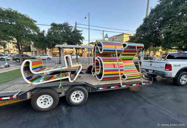 Where did the 'atx' sign go?