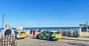 Bournemouth: Huge group descends into 'fight' by pier