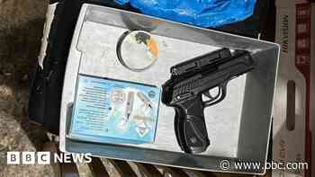 'Stolen' car leads to air gun and 'smuggled' tobacco