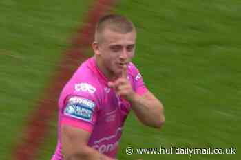 Mikey Lewis taunts Leeds Rhinos fans as Hull KR ace gives 'nothing special' view