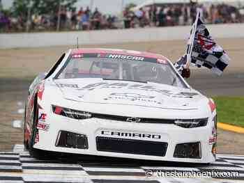 NASCAR Canada: Camirand wins again, takes checkered flag in Leland Inustries 250