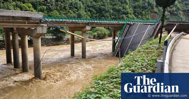 At least 11 killed and dozens missing as Chinese bridge collapses amid floods
