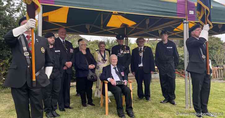 80 Jahre verspätet: Auszeichnung für britischen Veteranen