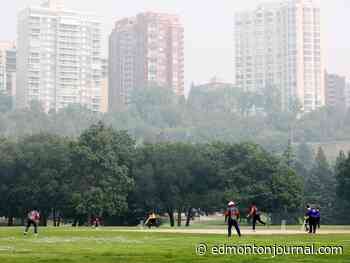 Edmonton weather: Dangerous wildfire smoke to loom for days in heat wave