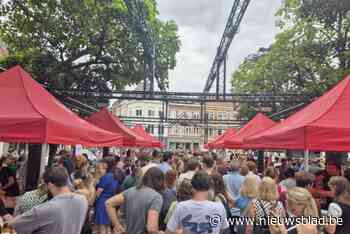Eerste krokettenfestival brengt bijzonder veel mensen samen op de Vismarkt