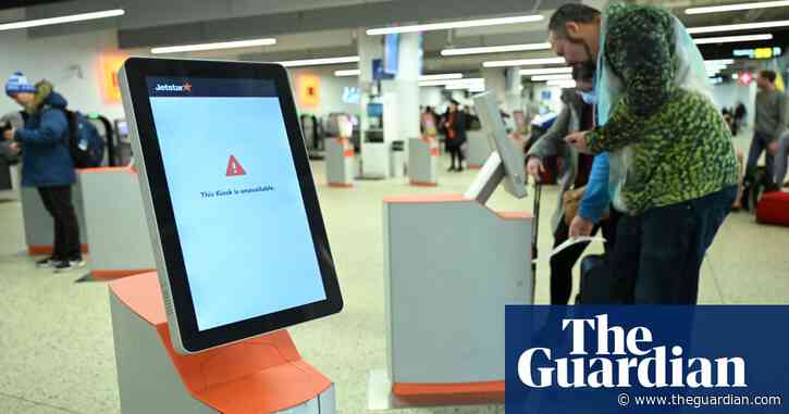 Crowdstrike tells Australian government it is ‘close to rolling out automatic fix’ after global outage