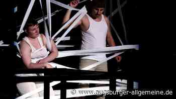 Eine Theaterstück verweist auf den kleinen Populisten in einem jeden