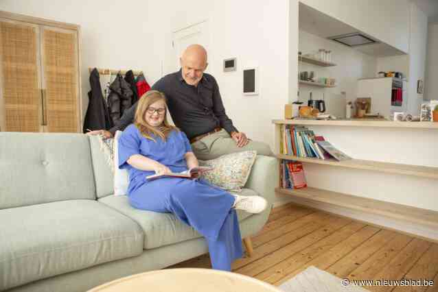 Maud (28) ging als kind met een beperking met succes naar gewone school: “Het ene jaar was fantastisch, het andere was veel moeilijker”