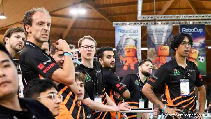 Eindhovense robotvoetballers onverslaanbaar: weer WK gewonnen