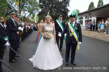 Schützenfest in Dössel: Spontane Regenten werden bejubelt