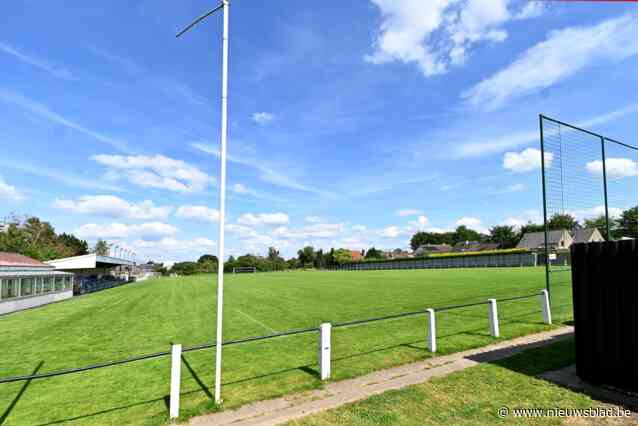 Voetbal Vlaanderen keurt veld in Merelbeke goed voor eerste ploeg van Eendracht Aalst, dat wel geen B-ploeg, beloftenteam of vrouwenelftal in competitie brengt