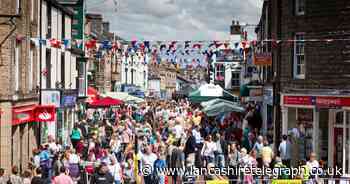 All food and drink stalls at Clitheroe Food Festival 2024