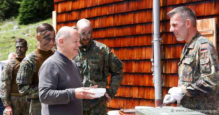 Scholz weist Kritik am Wehretat zurück