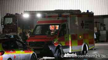 Wohl ABC-Alarm: Großeinsatz bei Betrieb in Waging in der Nacht