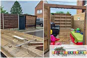 Leeshuisje van basisschool De Kriekelaar weggeblazen “Onze ouderraad organiseert een geldinzameling om het te vervangen”