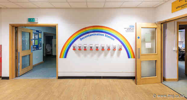 Altro adhesive-free floors support new hospital programme approach