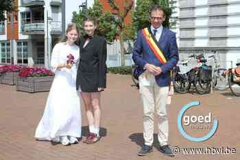 Chiro-meisjes uit Stekene ‘stappen in het huwelijksbootje’ in Leopoldsburg