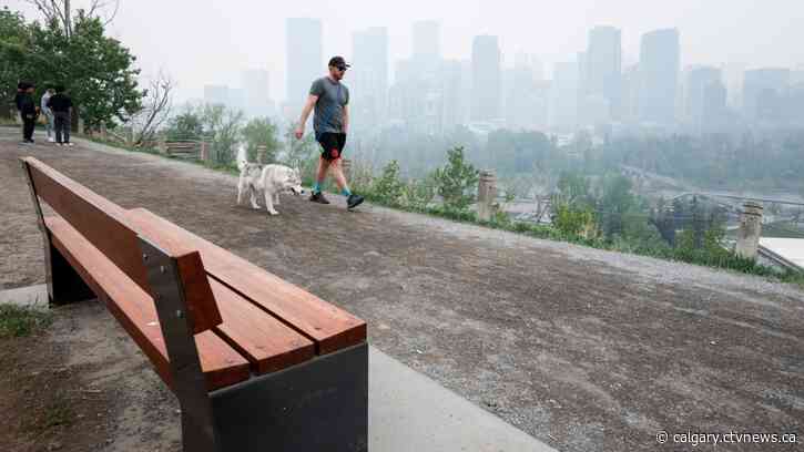 Calgary's air quality declines amid smoke