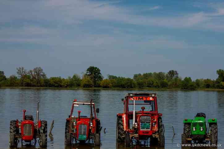 Agricultural firm collapses into Administration