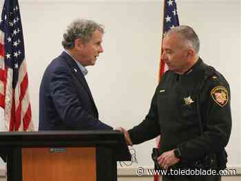 Republican Wood County sheriff features in Brown re-election ad