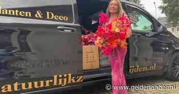 Angelique zit al 30 jaar in de bloemen: 'Zijdebloemen zijn hot en duurzaam'