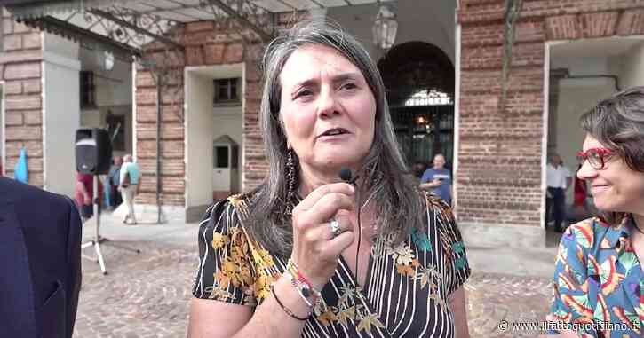 Giornalista aggredito da Casapound, duecento persone al presidio di solidarietà: “Clima d’intolleranza diffuso nel nostro Paese”