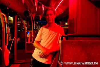 “Het hoerekot is daar weer”: in de bus van Yarne (22) zijn het ook op weg naar huis nog Gentse Feesten