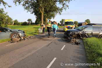 Gewonde nadat twee auto’s botsen