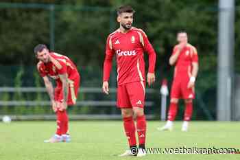 📷 "Back to the 90's": hier is het nieuwe uitshirt van Standard